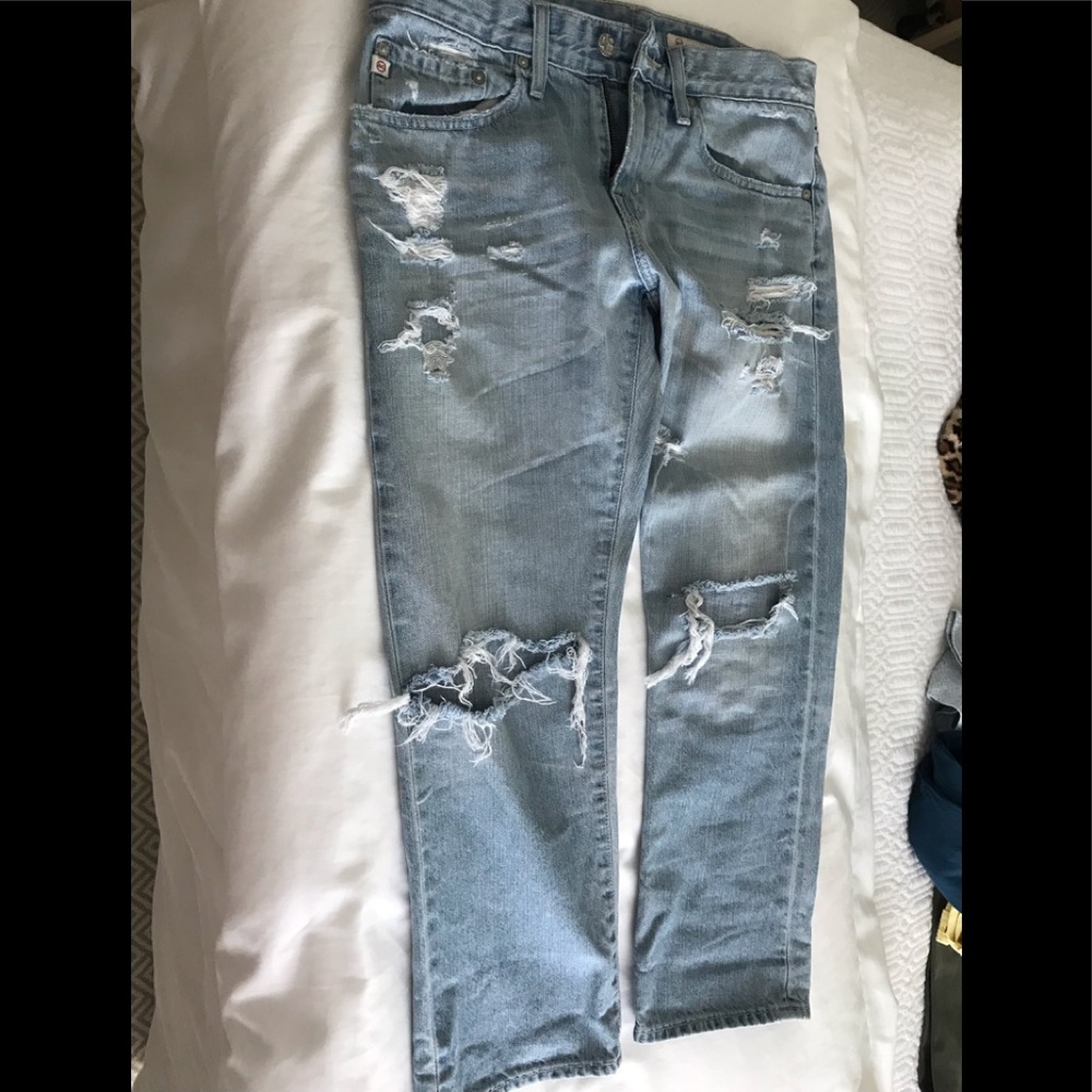AG BOYFRIEND JEANS WITH HOLES